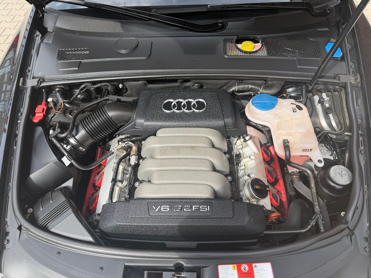 Audi A6 Avant 3.2 FSI quattro - Foto 16