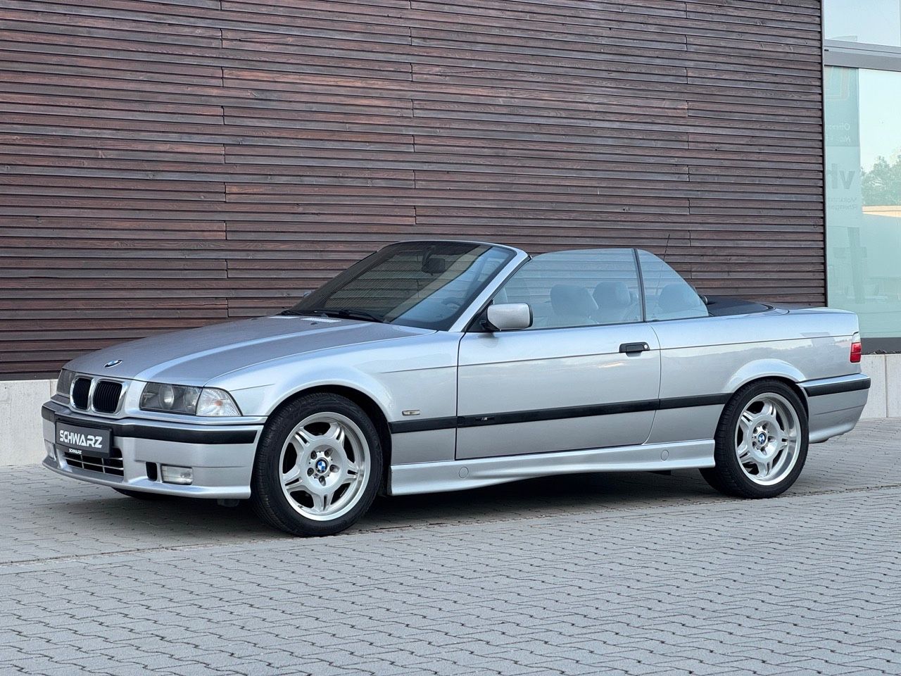 BMW 320i Cabrio - Foto 2