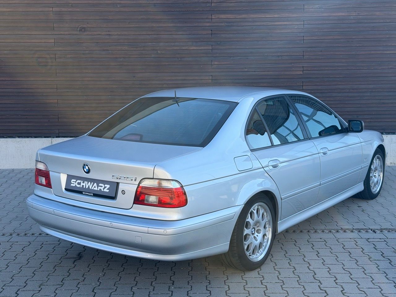 BMW 525i A Lifestyle - Foto 6