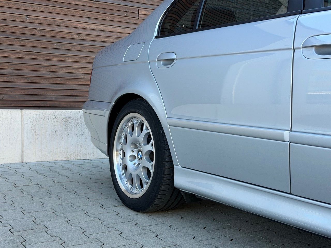 BMW 525i A Lifestyle - Foto 7