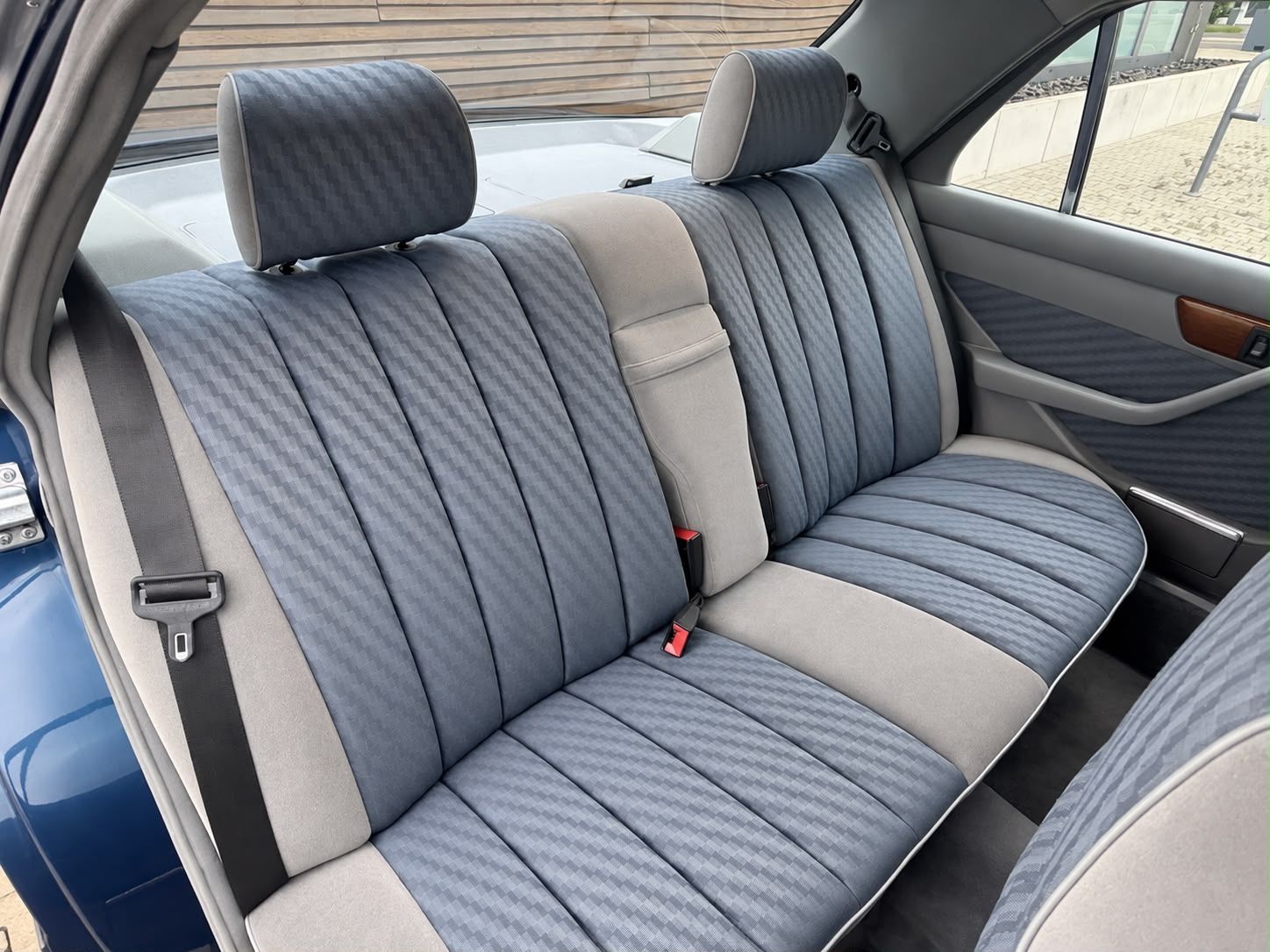 Mercedes-Benz 300 SE W126 - Foto 9