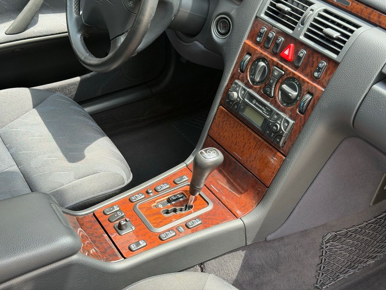 Mercedes-Benz E 220 CDI Avantgarde - Foto 14