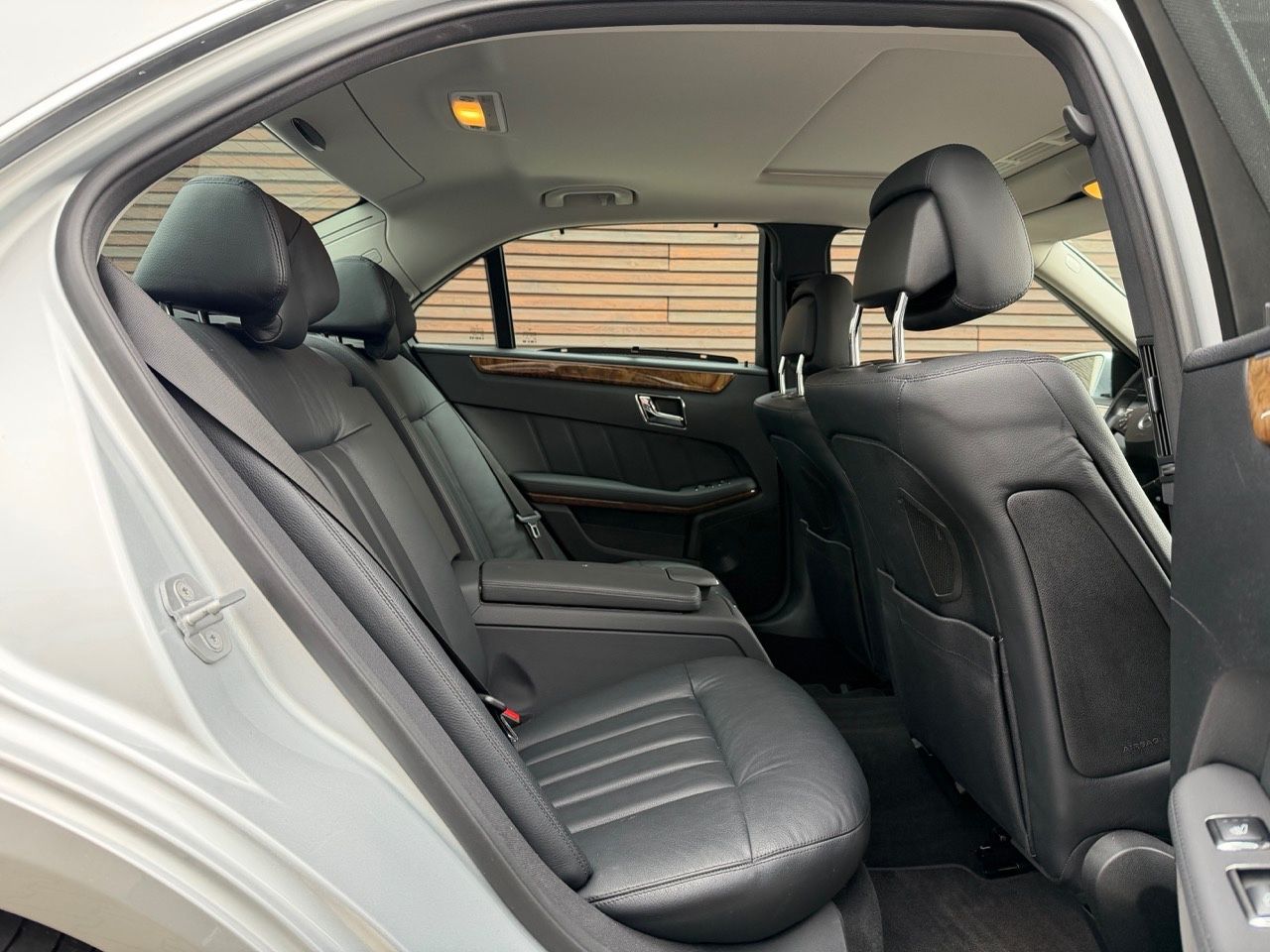 Mercedes-Benz E 350 Limousine - Foto 12