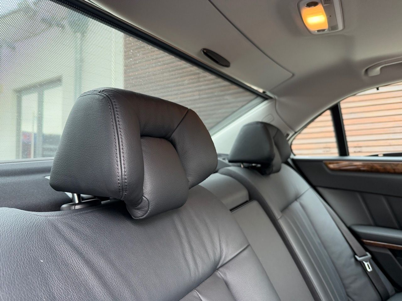 Mercedes-Benz E 350 Limousine - Foto 13