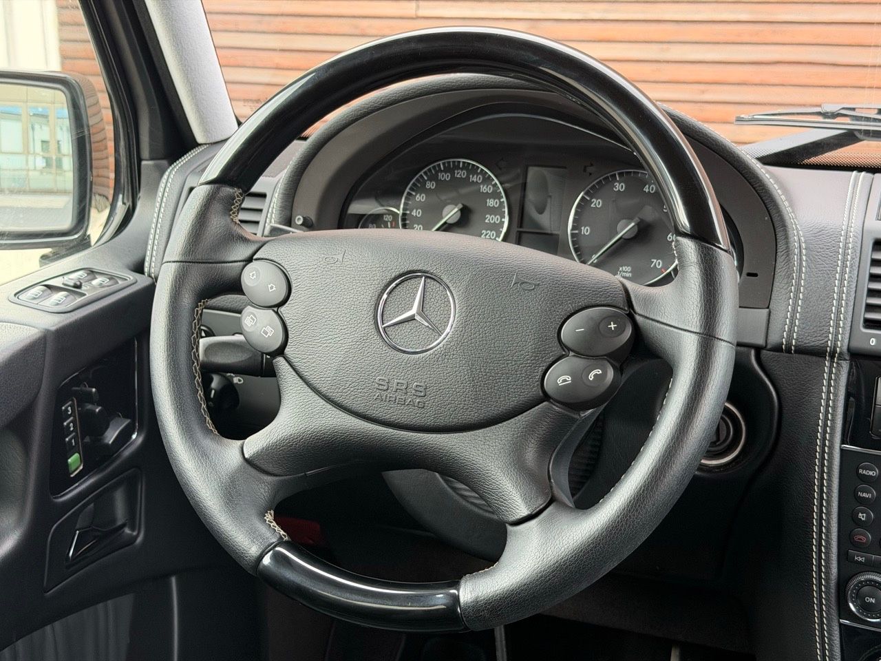 Mercedes-Benz G 500 - Foto 17